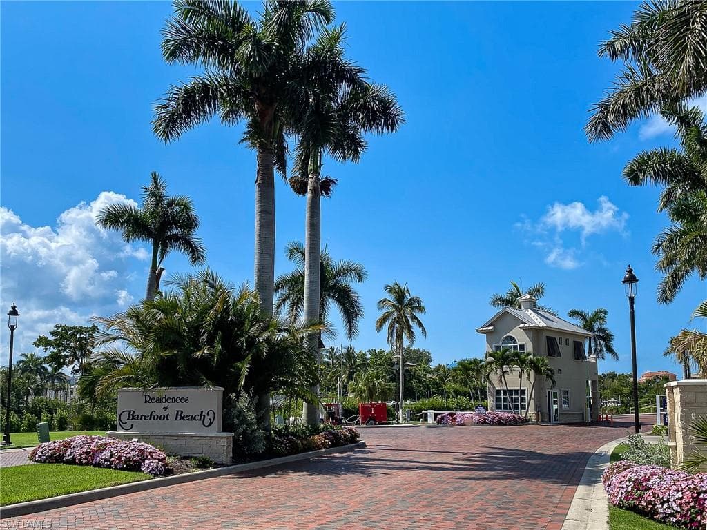 175 Barefoot Cir 29, Bonita Springs, FL 34134-4