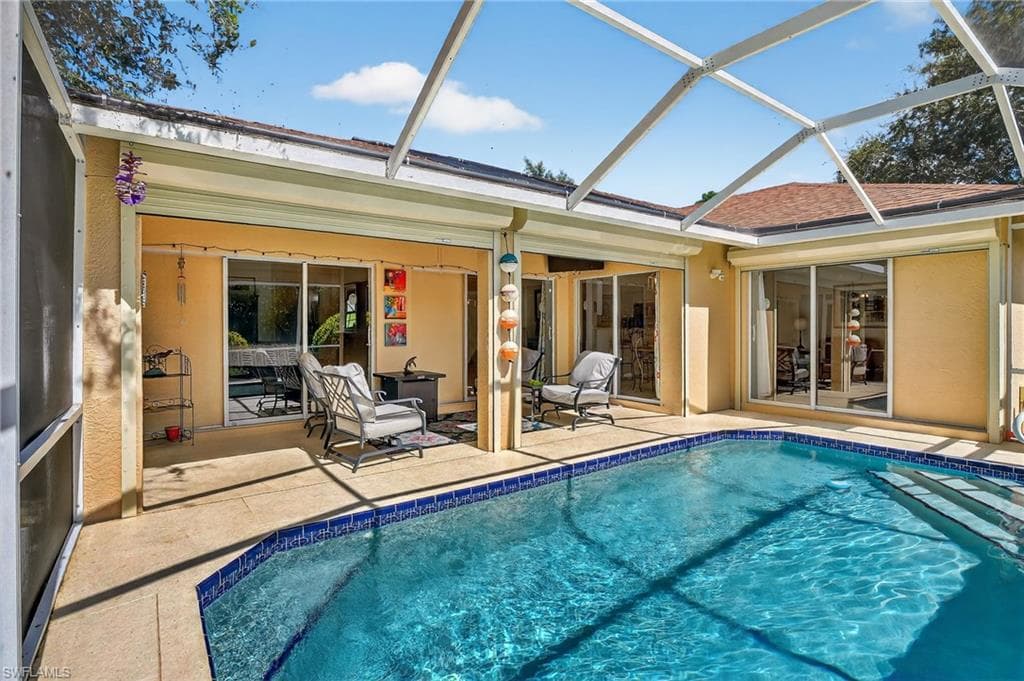 5 Tahiti Rd, Marco Island, FL 34145-2