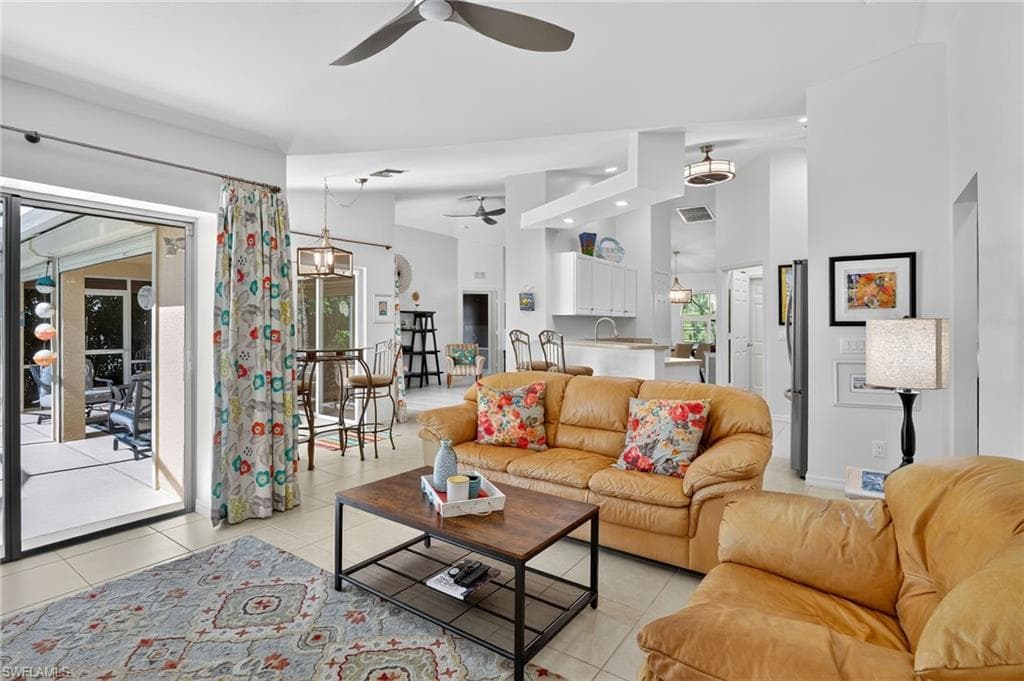 5 Tahiti Rd, Marco Island, FL 34145-5