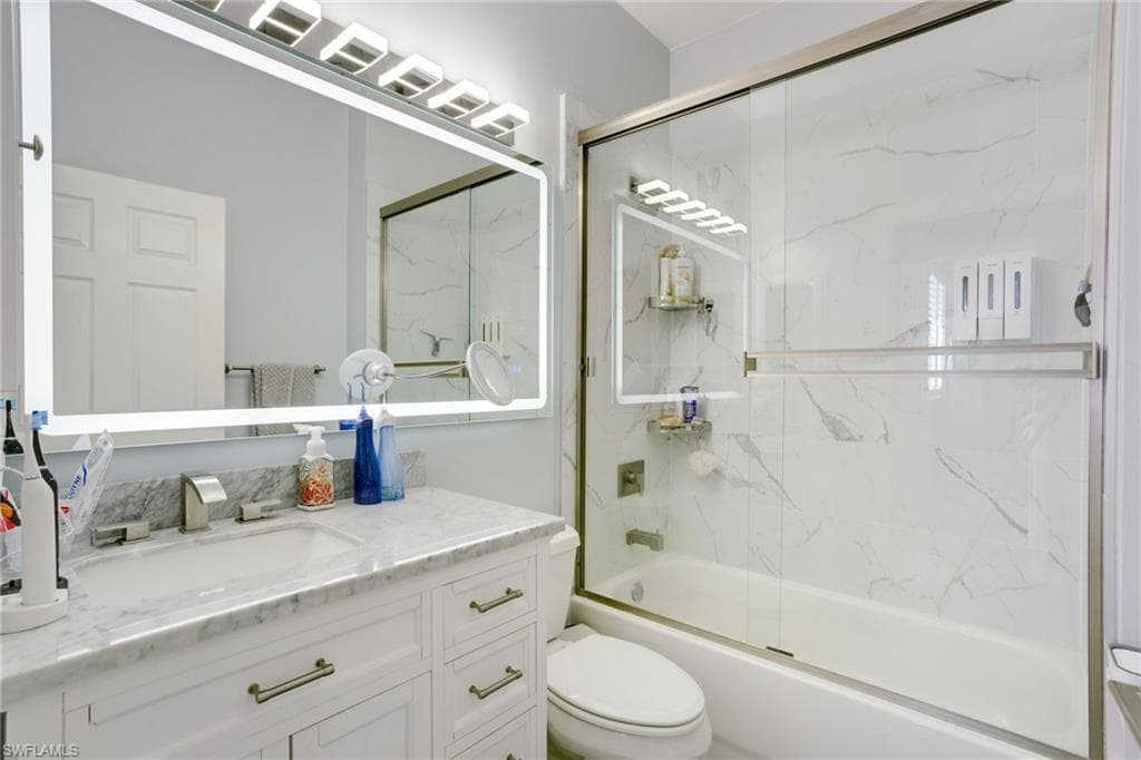 15659 Summit Place Cir, Naples, FL 34119-13