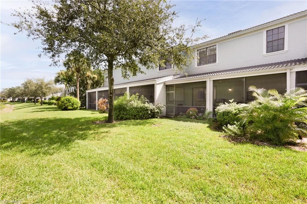 15659 Summit Place Cir, Naples, FL 34119-18