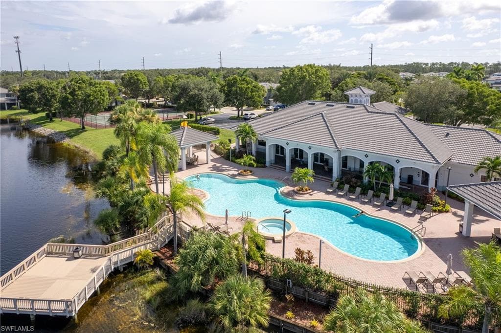 15659 Summit Place Cir, Naples, FL 34119-21