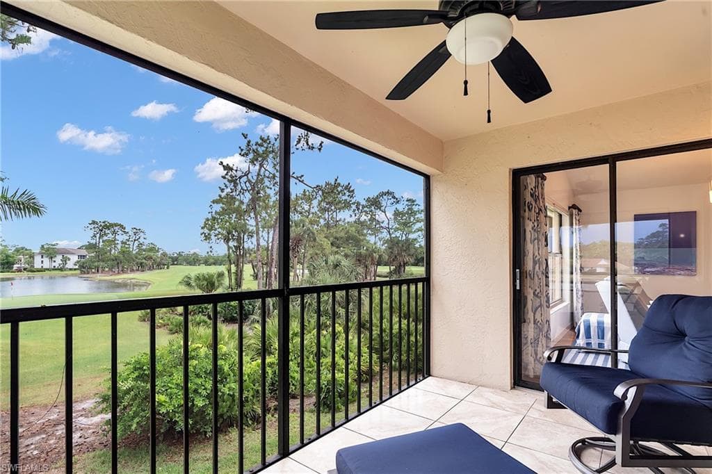 195 Fox Glen Dr 3-195, Naples, FL 34104-22