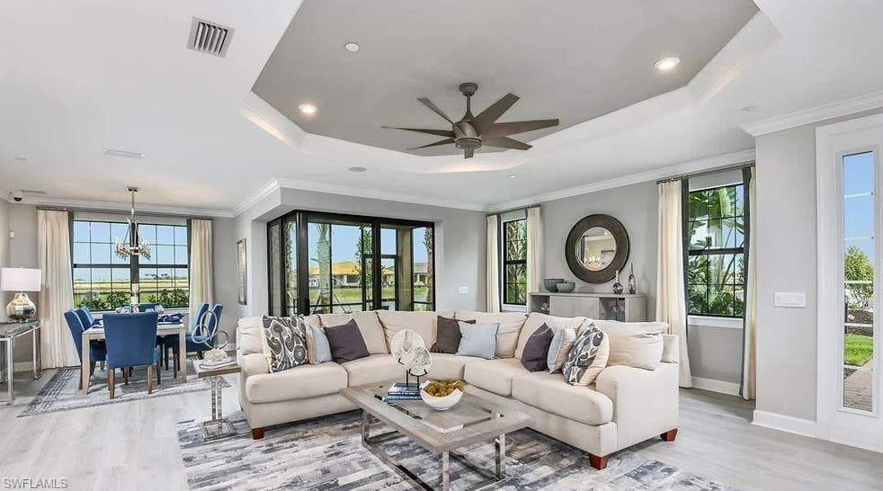 15319 Lucerna St 104, Naples, FL 34114-7