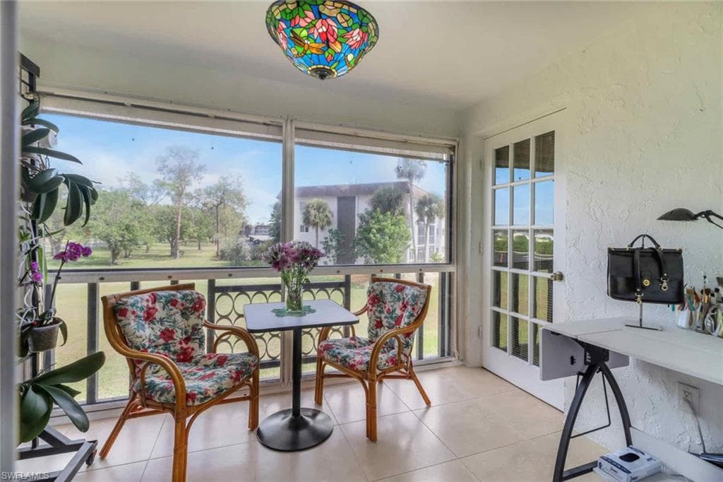 5595 Rattlesnake Hammock Rd C-19, Naples, FL 34113-22