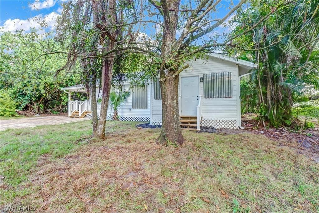 11100 Orange River Blvd, Fort Myers, FL 33905-18