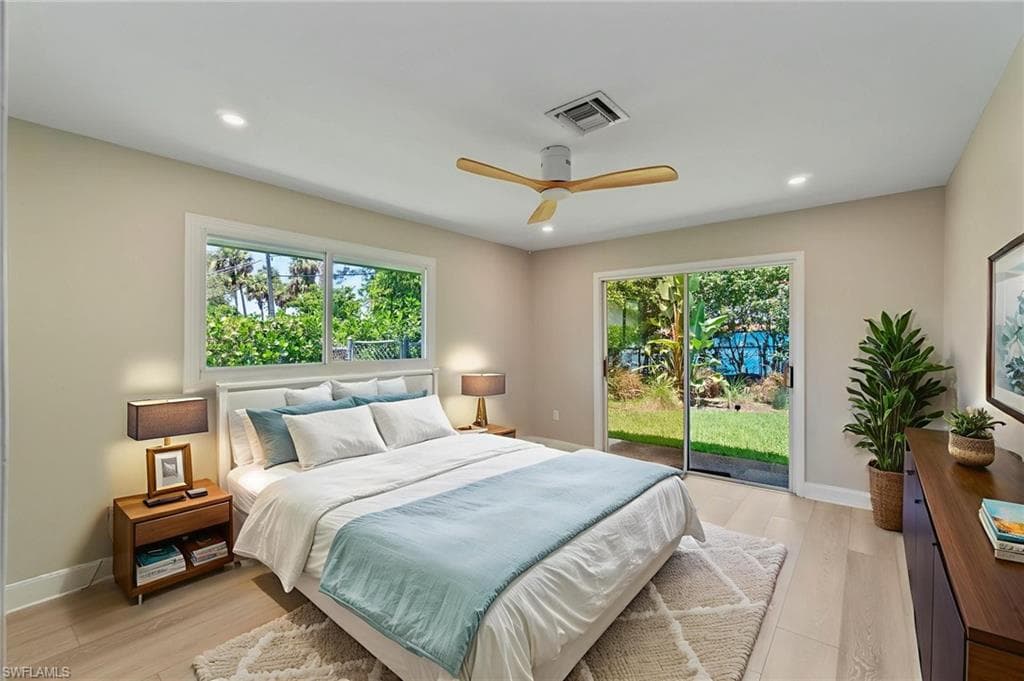 4201 29th Pl SW, Naples, FL 34116-11