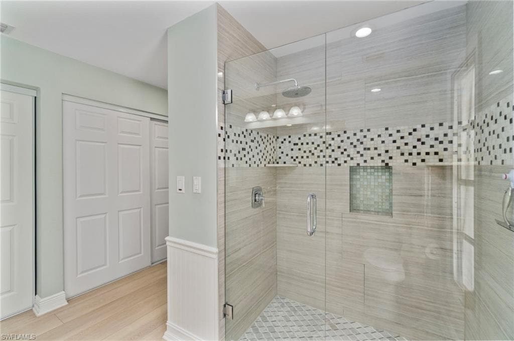4201 29th Pl SW, Naples, FL 34116-16