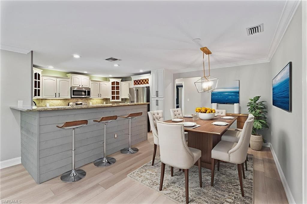 4201 29th Pl SW, Naples, FL 34116-3