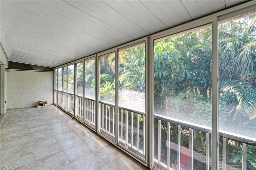 2828 Jackson St M5, Fort Myers, FL 33901-14