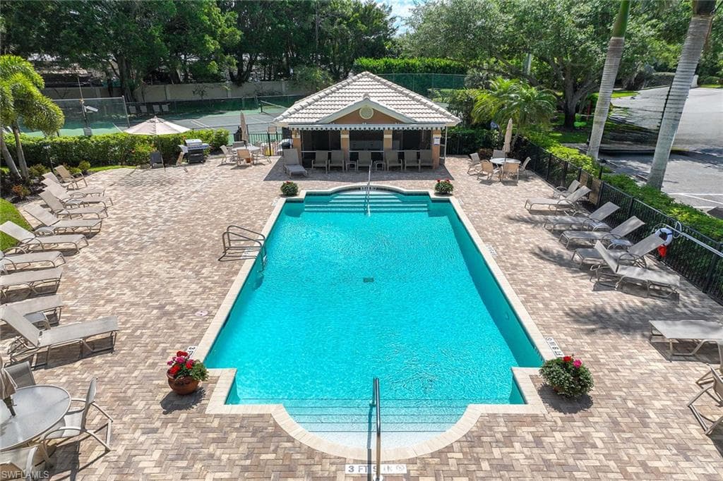 28072 Cavendish Ct 2205, Bonita Springs, FL 34135-28