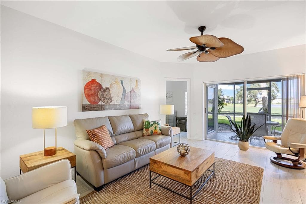 28072 Cavendish Ct 2205, Bonita Springs, FL 34135-6