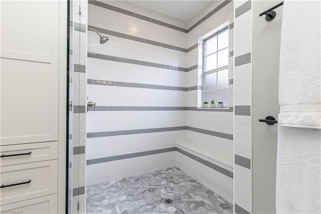 778 Regency Reserve Cir 1603, Naples, FL 34119-17