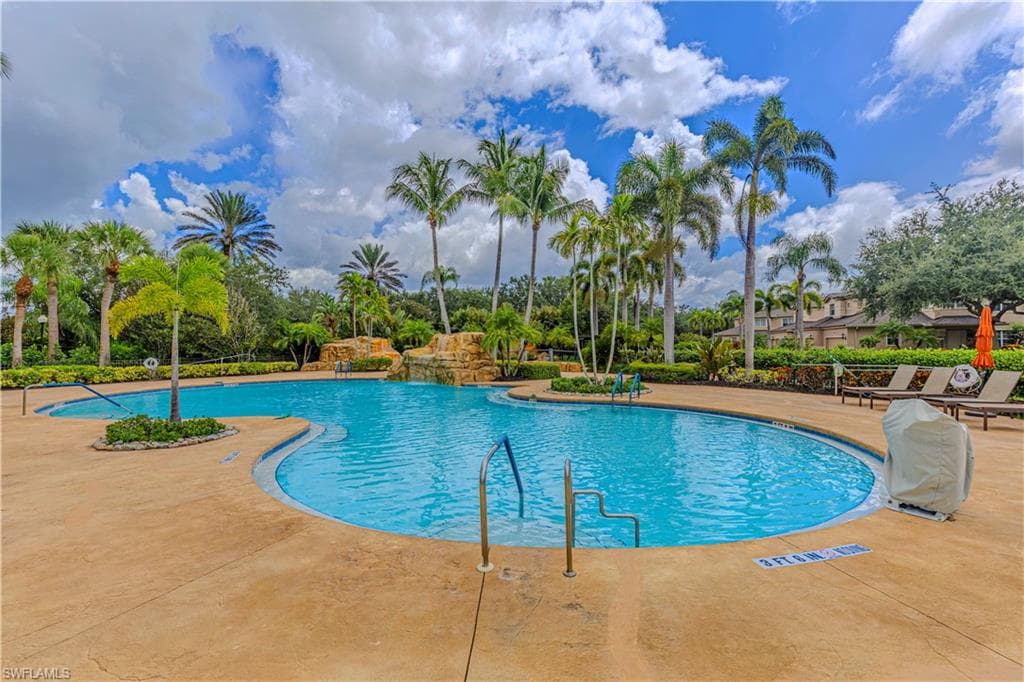 778 Regency Reserve Cir 1603, Naples, FL 34119-28