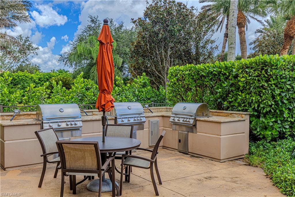 778 Regency Reserve Cir 1603, Naples, FL 34119-31