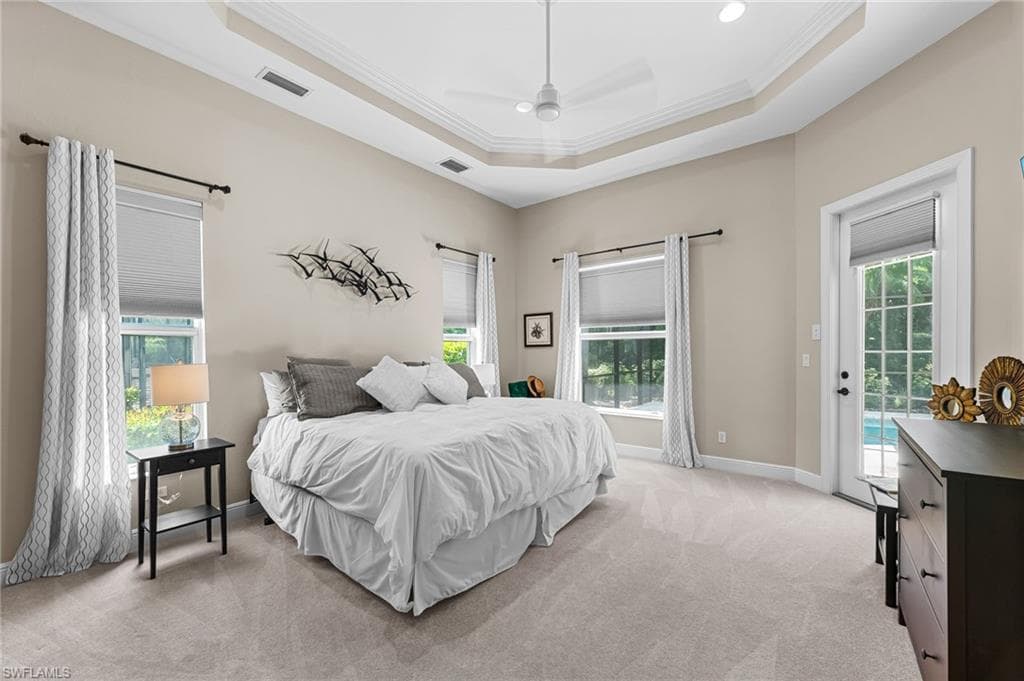 10205 Avonleigh Dr, Bonita Springs, FL 34135-17