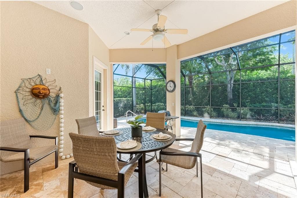 10205 Avonleigh Dr, Bonita Springs, FL 34135-27
