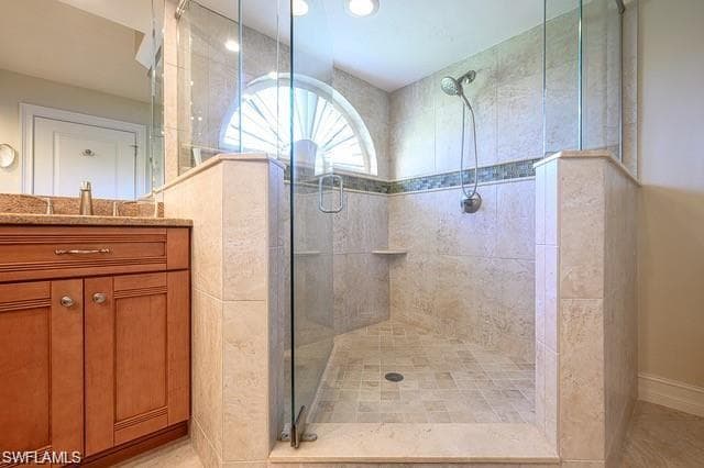 601 Beachwalk Cir L104, Naples, FL 34108-15