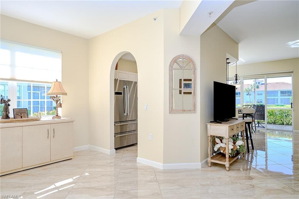 3053 Driftwood Way 3901, Naples, FL 34109-6