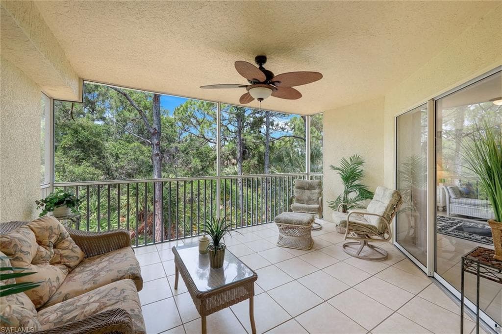 15505 Cedarwood Ln 204, Naples, FL 34110-24