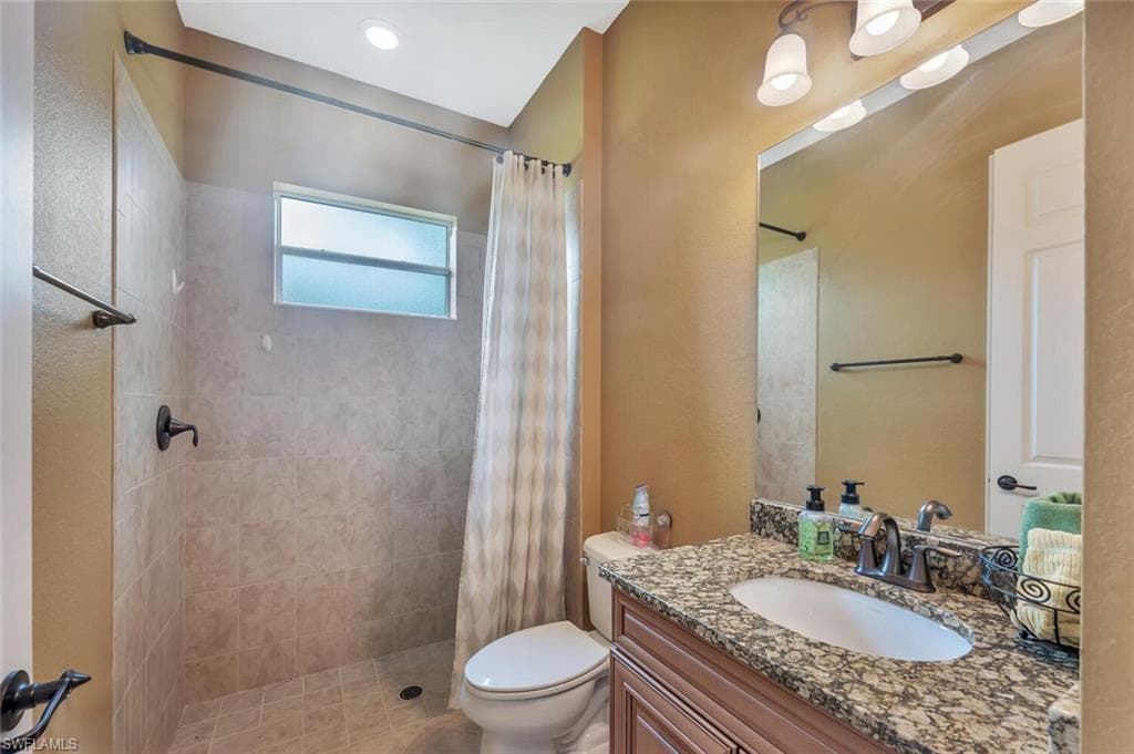 21093 Torre Del Lago St, Estero, FL 33928-14