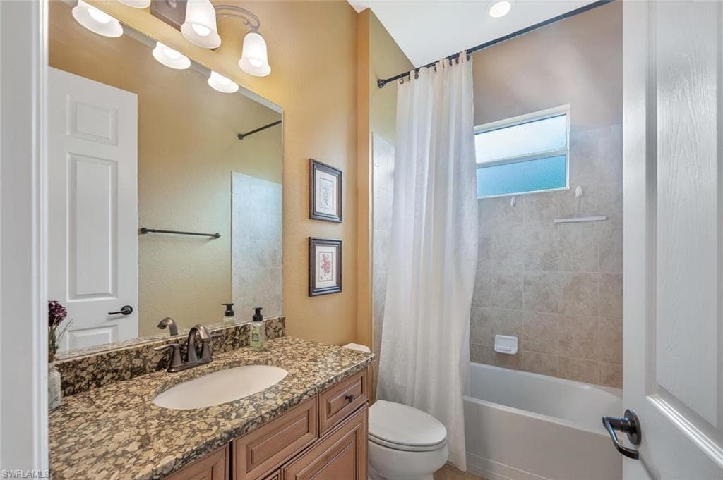 21093 Torre Del Lago St, Estero, FL 33928-21