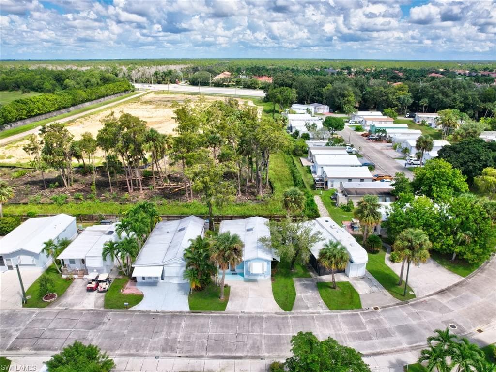 160 Cheetah Dr 160, Naples, FL 34114-24