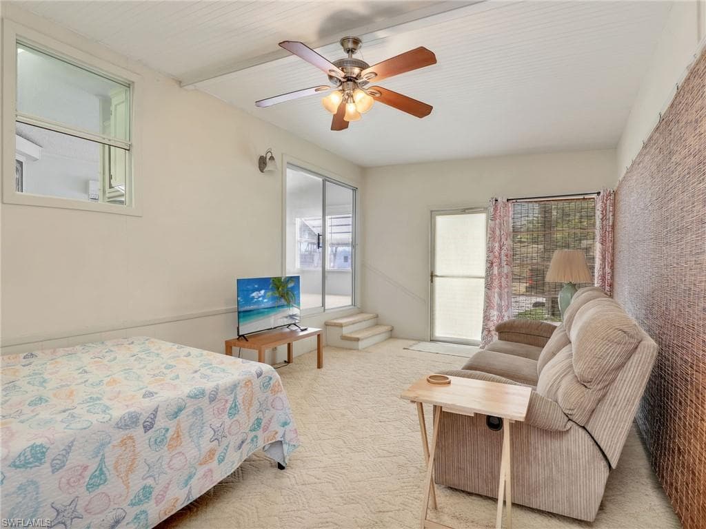 160 Cheetah Dr 160, Naples, FL 34114-5