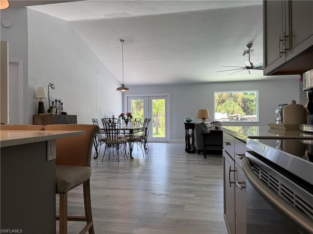 310 14th St SE, Naples, FL 34117-11