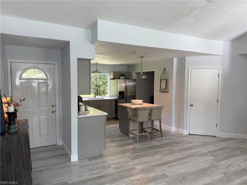 310 14th St SE, Naples, FL 34117-14