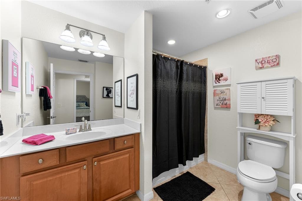 7882 Clemson St 101, Naples, FL 34104-19