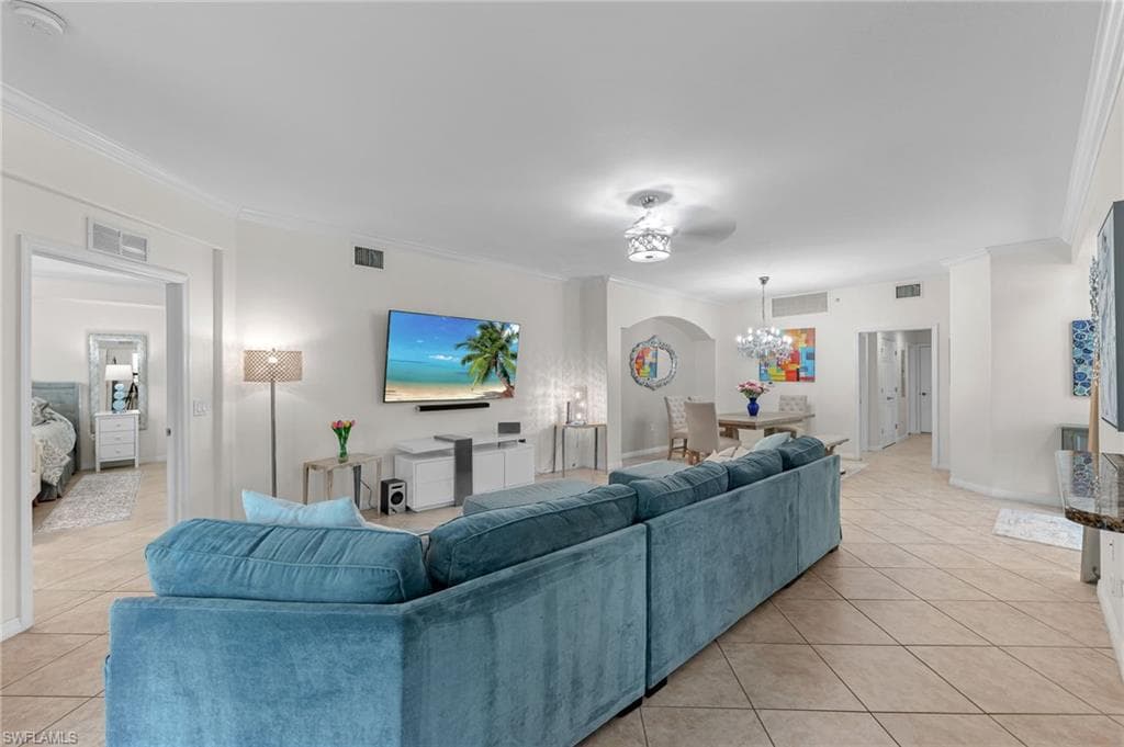 7882 Clemson St 101, Naples, FL 34104-7