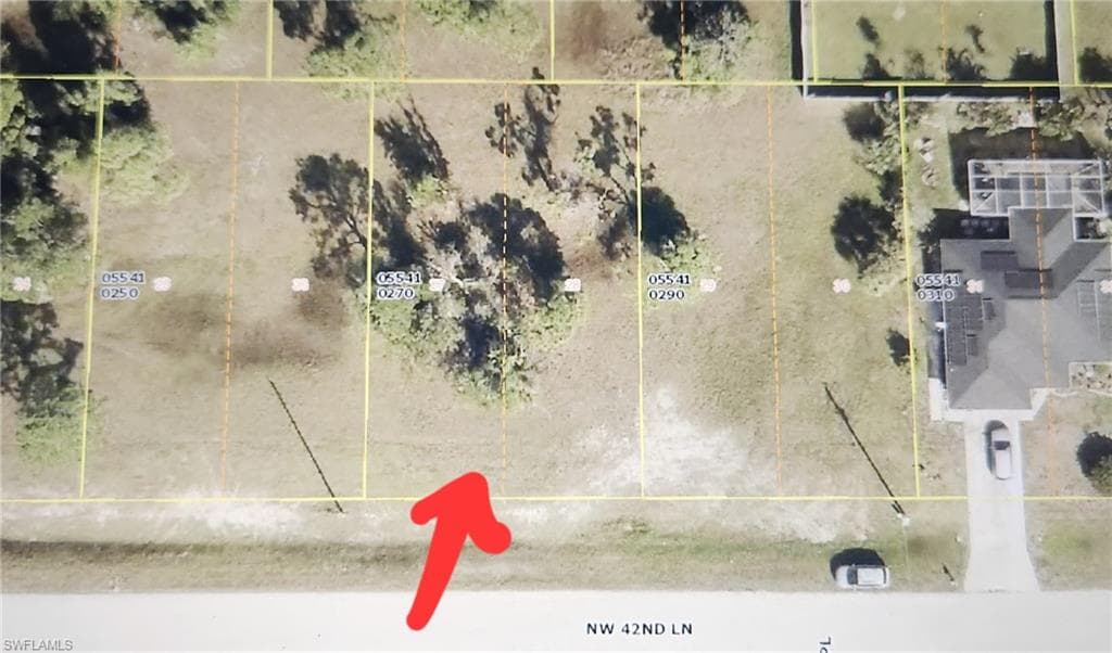 3819 42nd Ln, Cape Coral, FL 33993-2