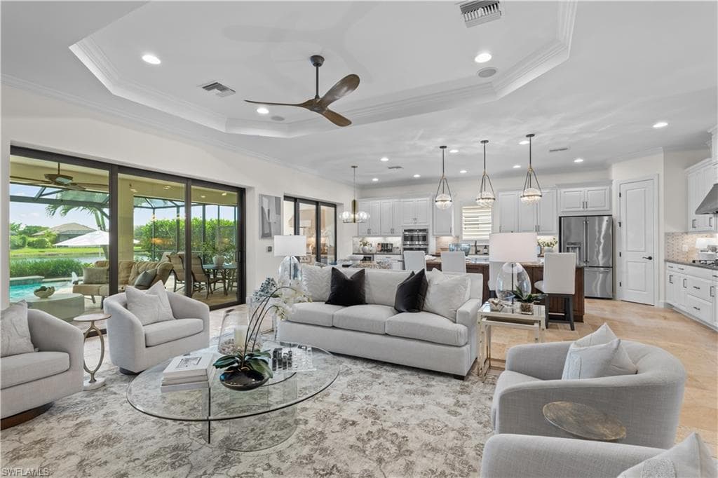 9468 Livorno Ct, Naples, FL 34119-9
