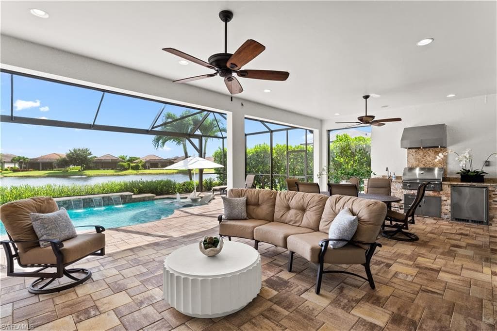 9468 Livorno Ct, Naples, FL 34119-15