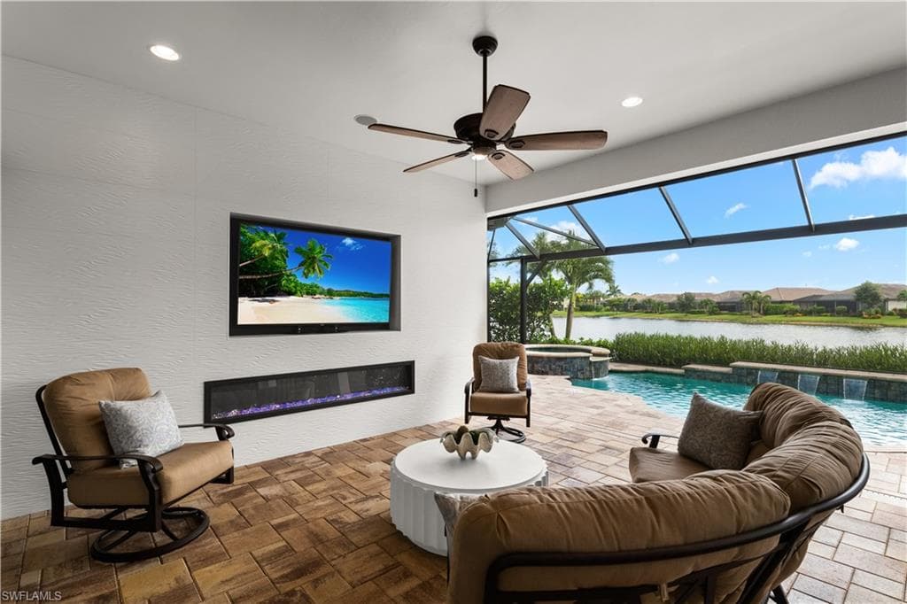 9468 Livorno Ct, Naples, FL 34119-16