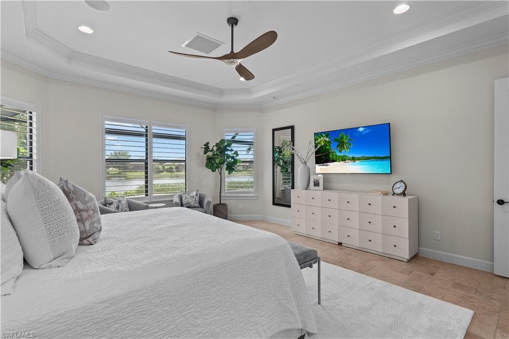 9468 Livorno Ct, Naples, FL 34119-22