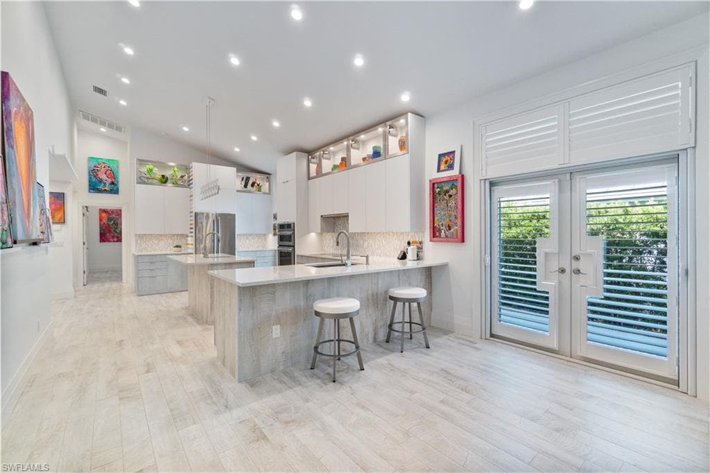 4254 Springs Ln, Bonita Springs, FL 34134-3