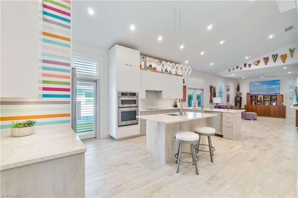 4254 Springs Ln, Bonita Springs, FL 34134-7