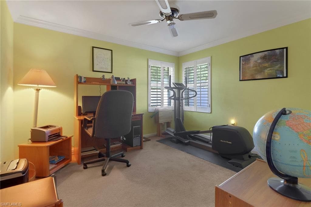 92 Chardon Pl, Naples, FL 34110-12