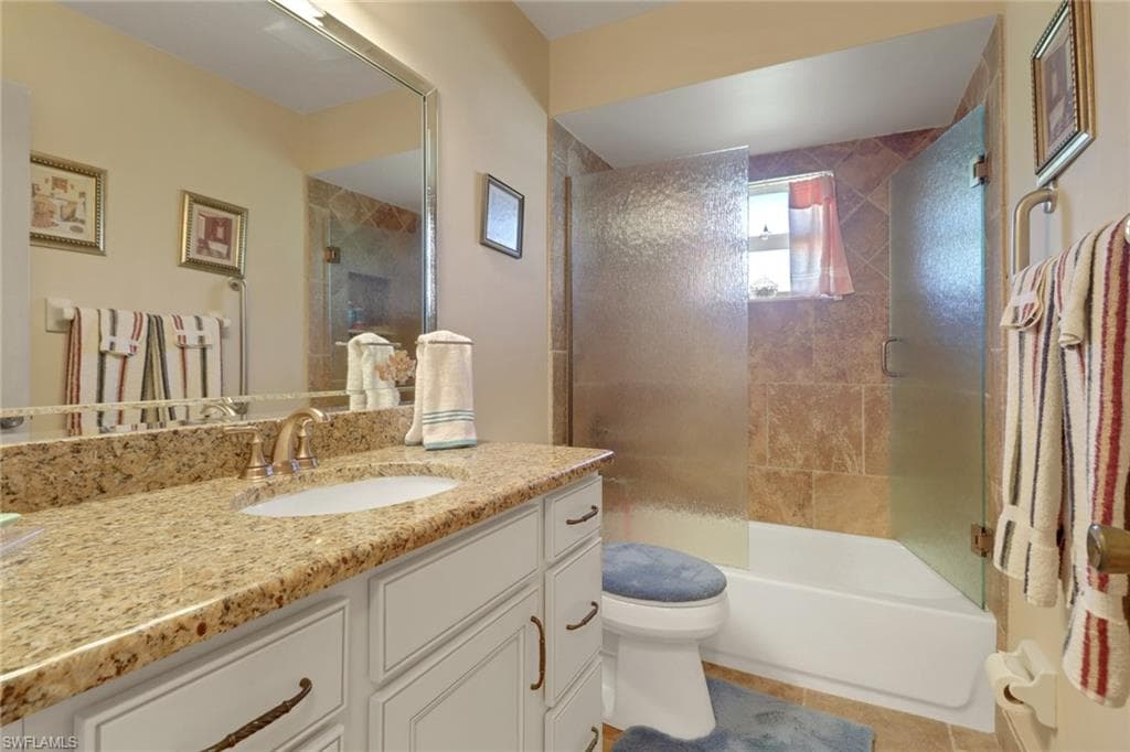 92 Chardon Pl, Naples, FL 34110-19