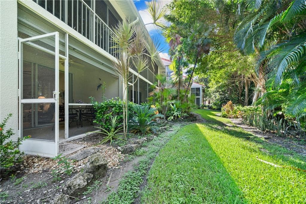 2325 Hidden Lake Dr 3809, Naples, FL 34112-23
