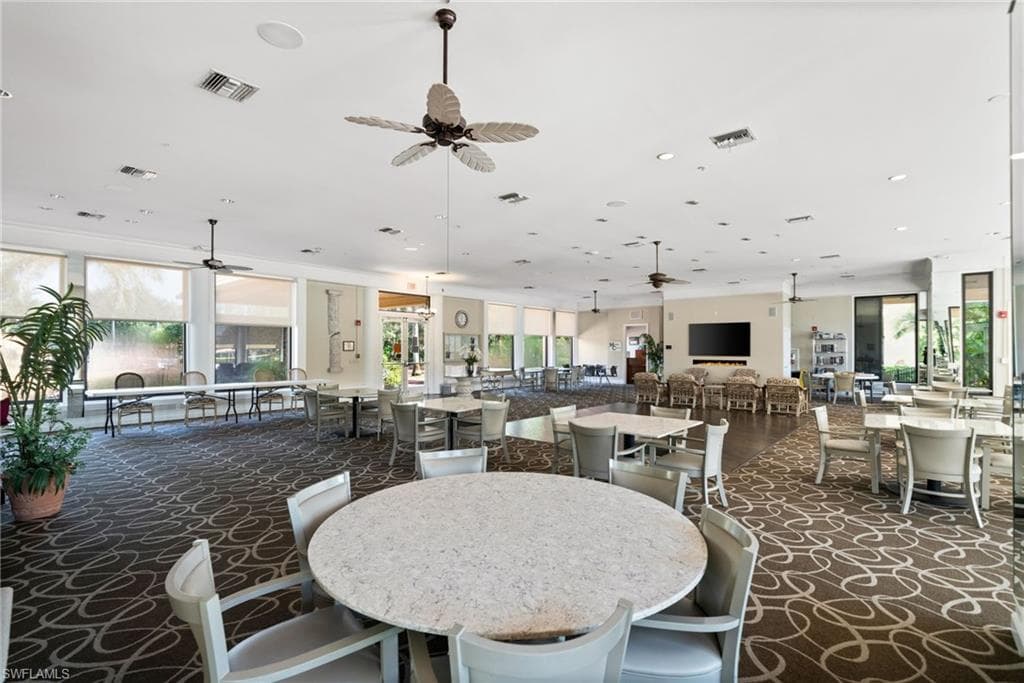 2325 Hidden Lake Dr 3809, Naples, FL 34112-25