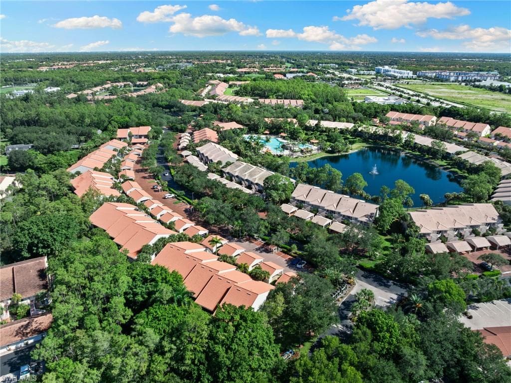 2325 Hidden Lake Dr 3809, Naples, FL 34112-27