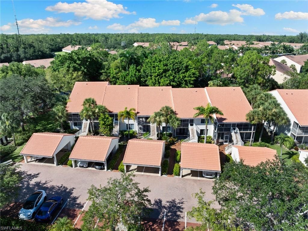 2325 Hidden Lake Dr 3809, Naples, FL 34112-35