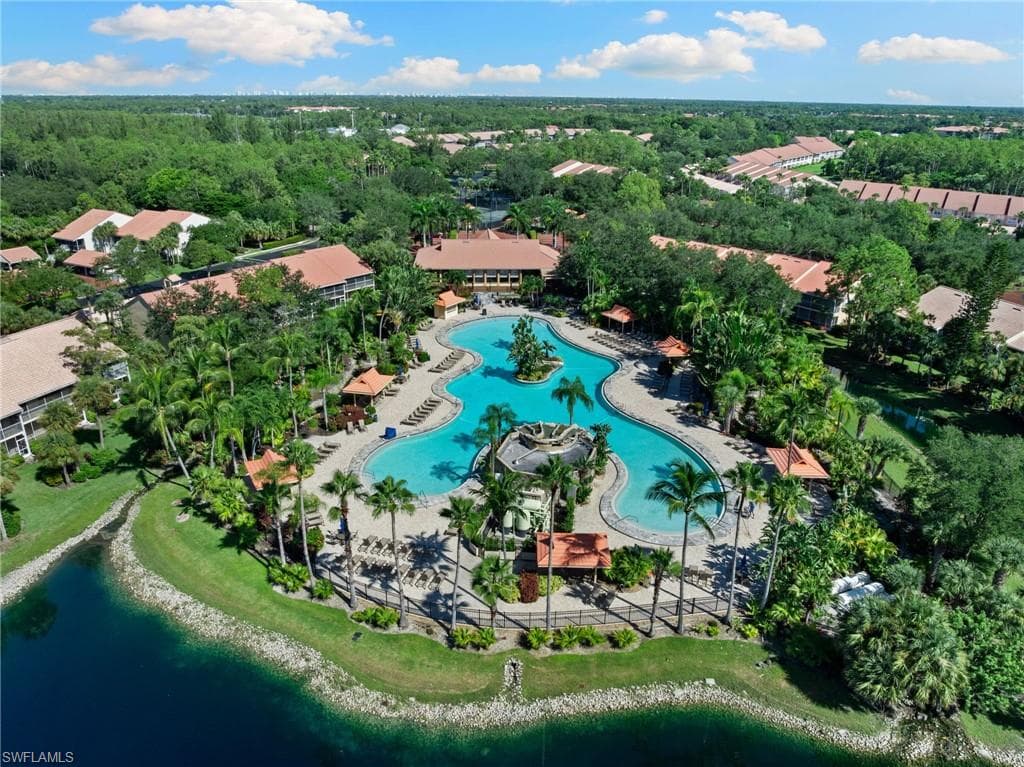 2325 Hidden Lake Dr 3809, Naples, FL 34112-4