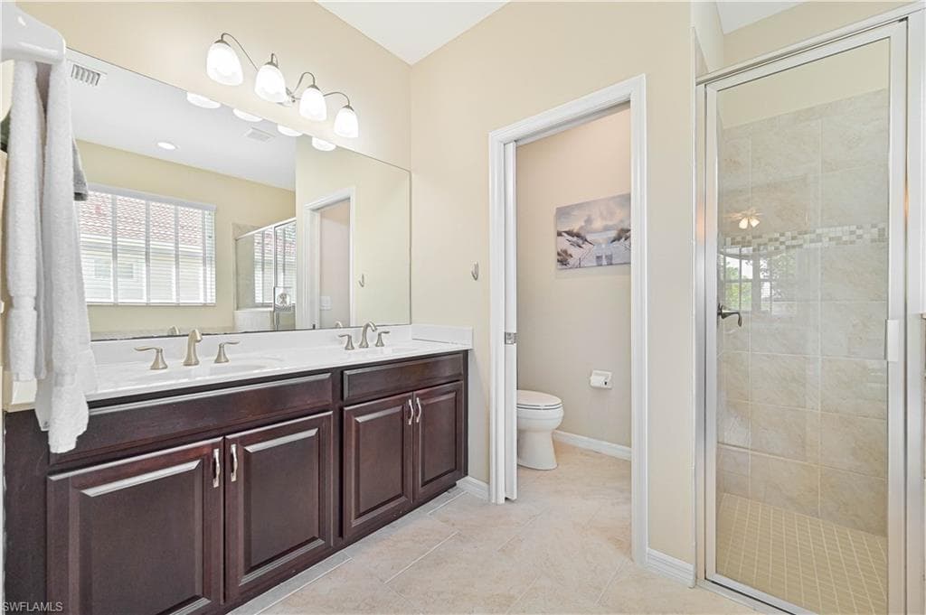 3880 Dunnster Ct, Fort Myers, FL 33916-20