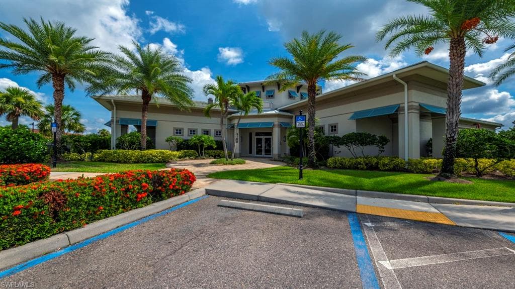 3880 Dunnster Ct, Fort Myers, FL 33916-37