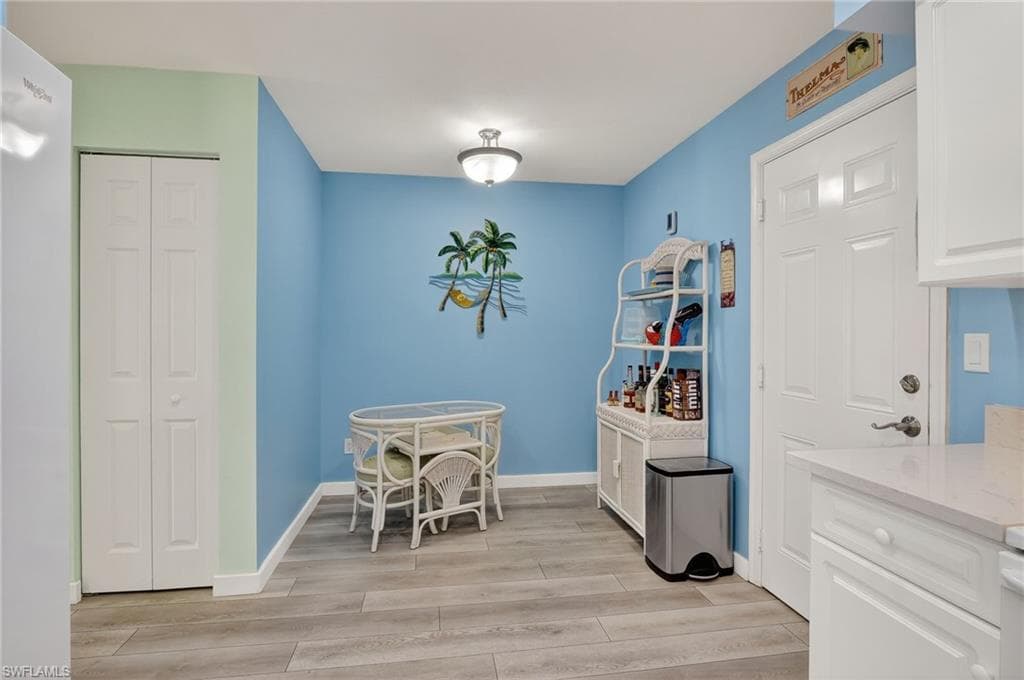 25080 Peacock Ln 101, Naples, FL 34114-10