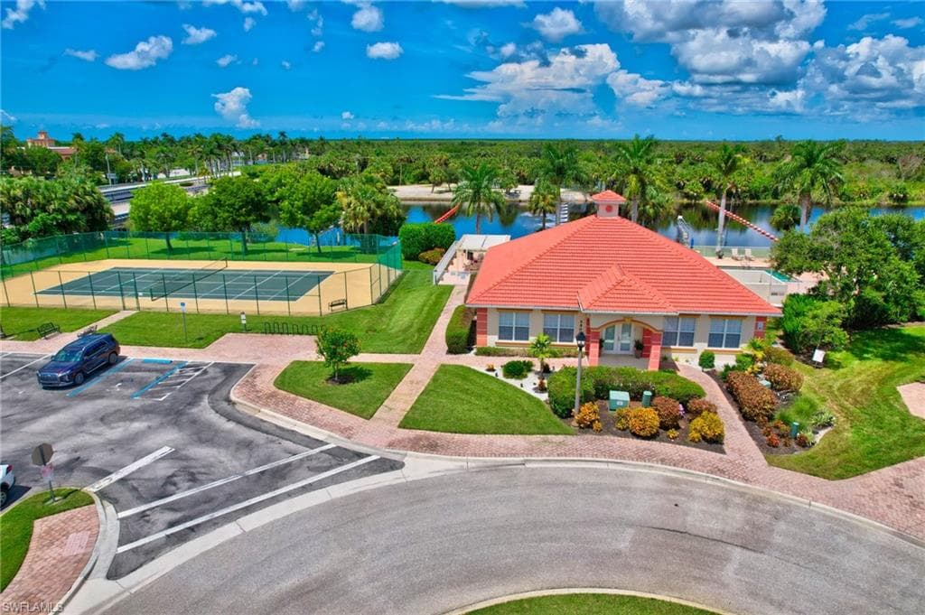 25080 Peacock Ln 101, Naples, FL 34114-39